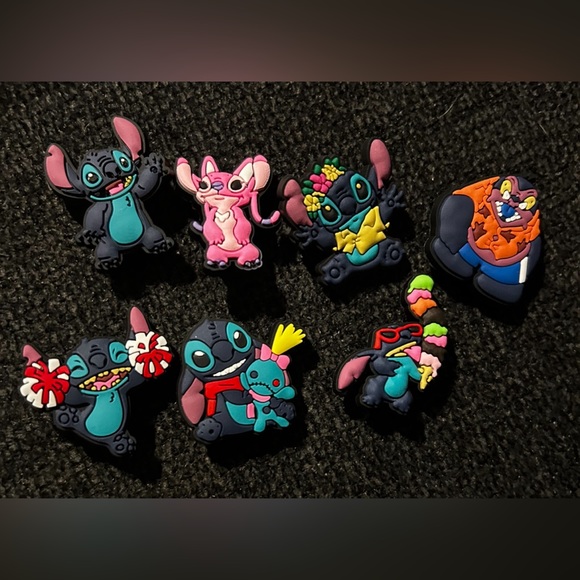 5/$10 Lilo and Stitch Croc Jibbitz - Picture 1 of 6